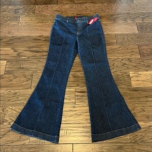 Spanx Pull On Pintuck Flare Jeans High Rise NWT Size M